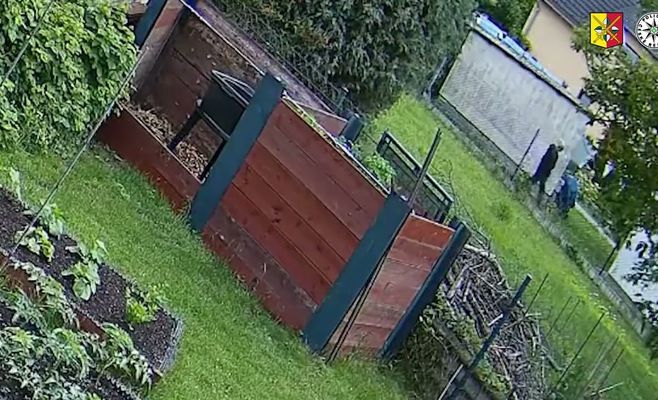 Полиция Чехии ищет пожилого мужчину, взломавшего дом в Чаковицах