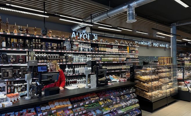 Best Market на Будейовицке: как в Праге 4 открылся кусочек Украины между рыбным прилавком и бочкой квашеной капусты