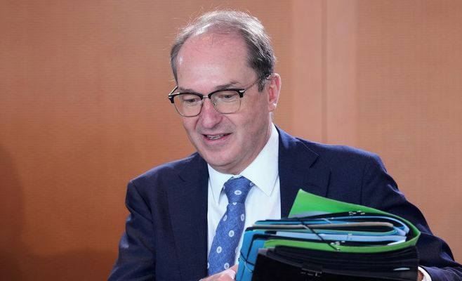 Німеччина оголосила про підвищену загрозу терактів: влада попереджає про ризики з боку РФ та ісламістів