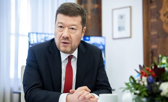 Окамура перед поїздкою до Китаю зустрівся з керівництвом спецслужб Чехії