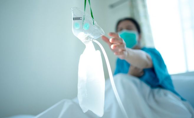 После смерти пациента в больнице под Младой Болеславью независимая экспертиза подтвердила ошибки врачей — родным так и не извинились