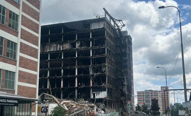 Пожежу у висотці Зліна загасили майже за два тижні: збитки можуть сягати сотень мільйонів крон