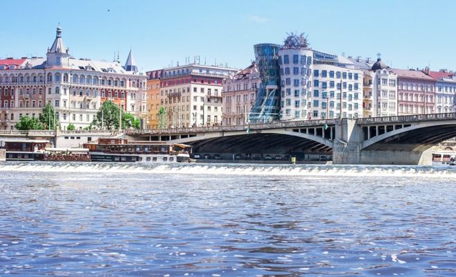 Prague to Build Czechia's First Floating Helipad for Rescue Services on the Vltava
