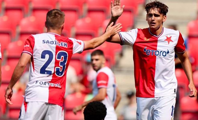 Referee's Controversial Call Divides Fans as Slavia Thrash Slovácko 5-1