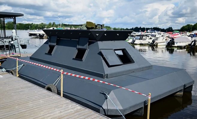 Russia Unveils Prototype Patrol Boat Armed with Machine Gun to Counter Drones and Naval Uncrewed Vessels