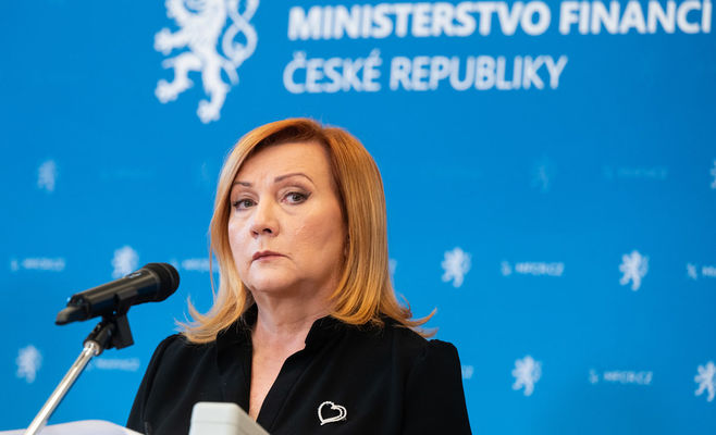 Leading Czech economists warn government: changes to budget rules jeopardize responsible fiscal management