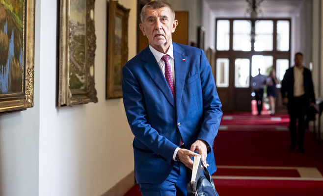 Babiš Wants to Review Unemployment Benefits: Calls the Rise in Payouts Illogical