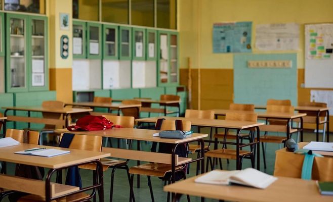 Scrap Ninth Grade? Okamura and Babiš Say Yes, But the Education Minister and Experts Push Back Hard
