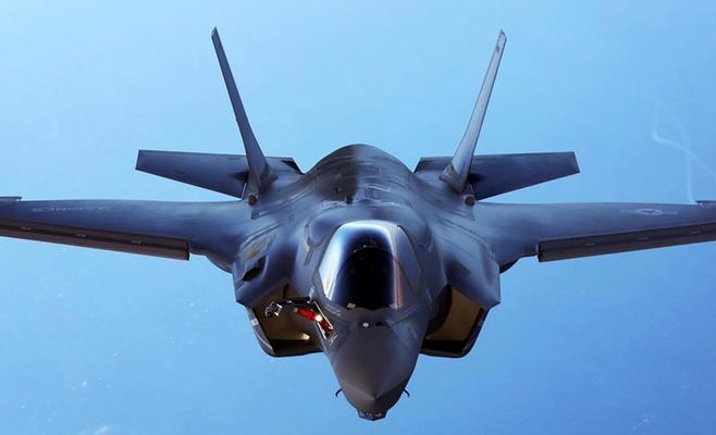 F-35B Fighter Jet Crashes in California, Pilot Ejects Safely