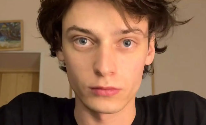Russian Actor Declares 