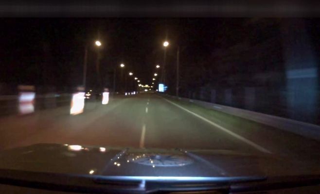 Speeding up to 200 km/h: driver banned from driving flees police between Ostrava and Havířov
