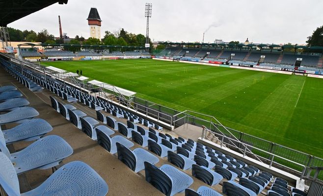 South Bohemian Region Offers CZK 32.5 Million to Buy Football Club Dynamo České Budějovice