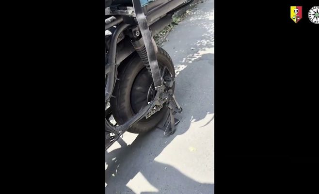 Полиция Праги проверяет электровелосипеды и электросамокаты