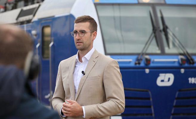 Глава Чешских железных дорог сам отказался от допуска к гостайне — министр требует разбирательства