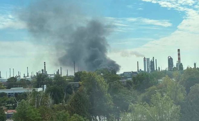 Explosion and Fire Break Out at Slovnaft Oil Refinery in Bratislava