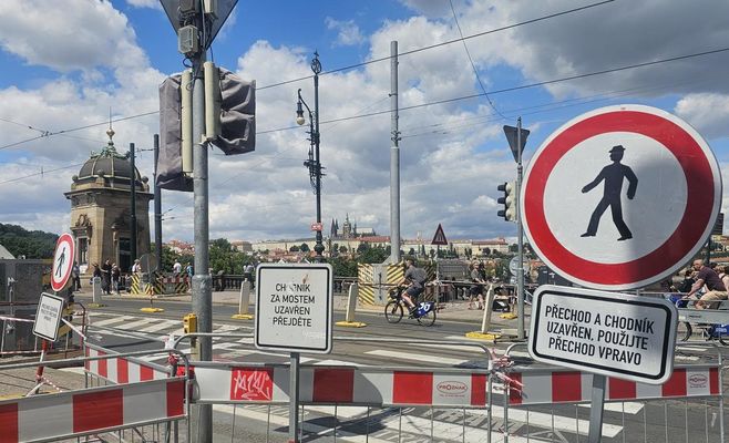 Прага на 18 днів зупиняє трамвайний рух на вулиці Chodovská через ремонт колій