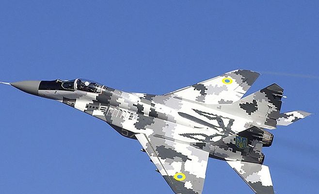 Під Одесою розбився український винищувач МіГ-29, пілот встиг катапультуватися