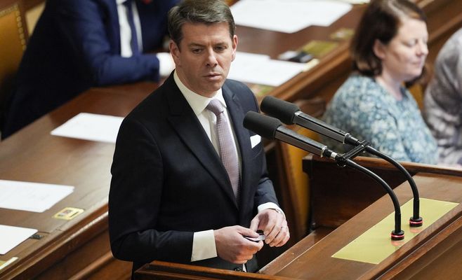 Czech Pensions Could Rise Twice as Much as the Law Requires — Economists Sound the Alarm
