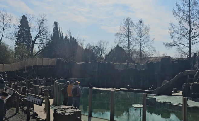 Prague Zoo Inherits Over 13 Million Crowns and Two Apartments Under a Will