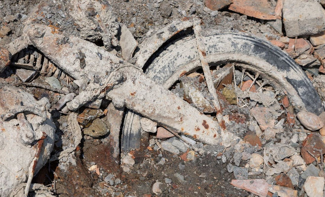 Remains of Two WWII Soldiers Found in Drought-Shrunken Danube in Budapest