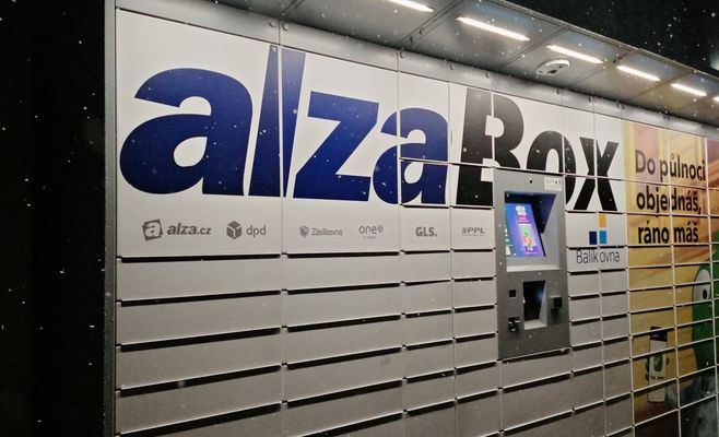 Alza Accidentally Sold Items With Discounts of Up to 80% — Orders Cancelled, Pickup Boxes Locked
