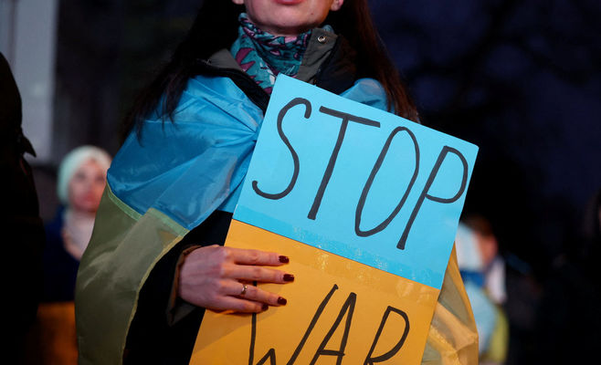Ukraine proposes halting Black Sea strikes with Russia