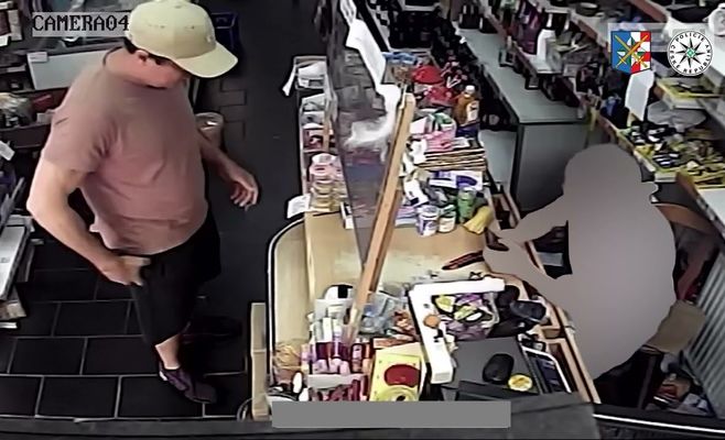 Полиция ищет мужчину, обменявшего фальшивые евро в Пршерове