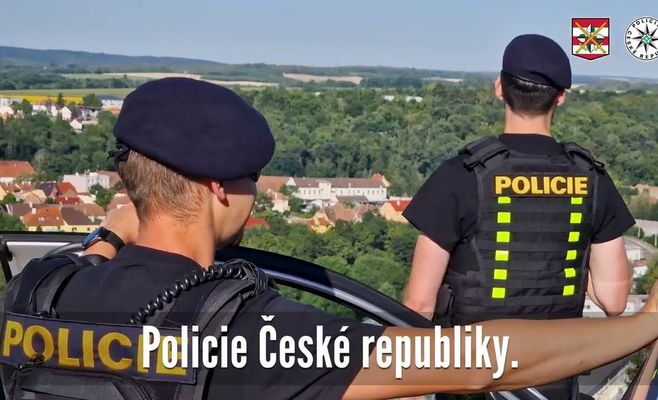Полиция Чехии ищет новых сотрудников для Иванчице и Моравского Крумлова
