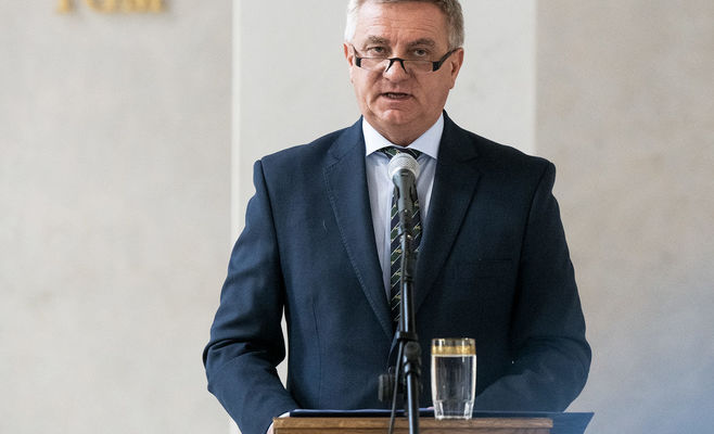 Mynář wins lawsuit against Czech Justice Ministry: agency must pay him an extra 1.47 million crowns