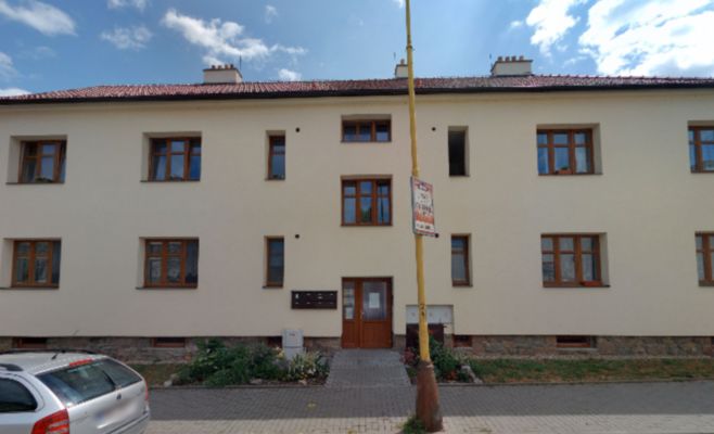 Староста под Брно живёт в муниципальной квартире, хотя владеет пансионом