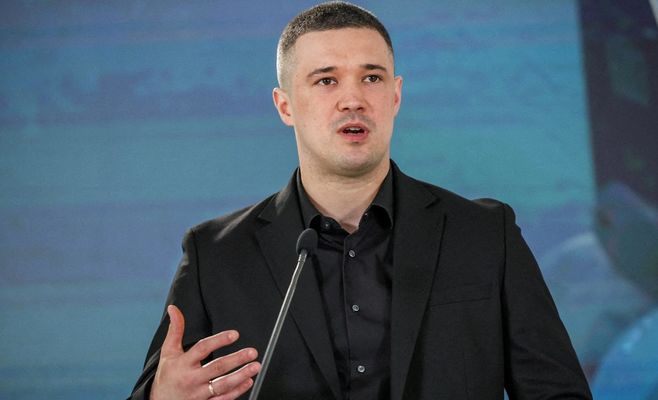 Экс-министр Федоров призвал к выборам на Украине и потерял поддержку протестующих