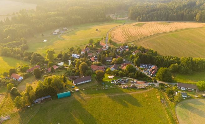 Три роки без старости: чеське село Бродец не може знайти охочих керувати