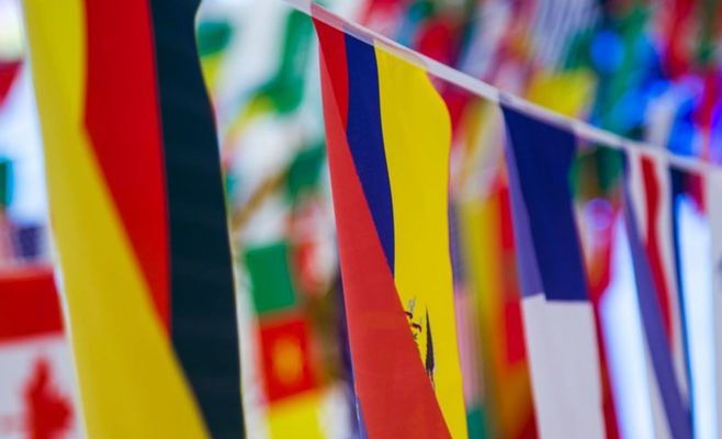У Петербурзі вибухом під машиною вбито російського підполковника, його дружина в реанімації