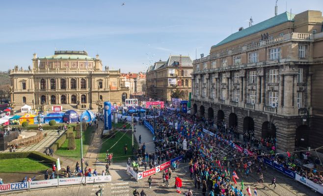 Sportisimo пражский полумарафон