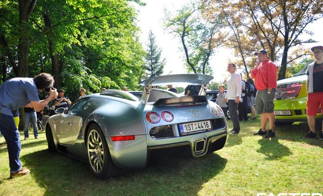 Автошоу «Легенды»