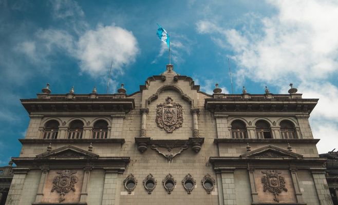 Бабіш і Павел помирилися після конфлікту через саміт НАТО