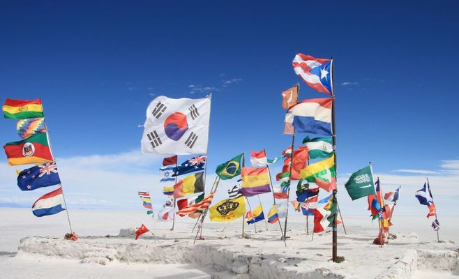 Man Stabs Woman to Death on Street Near Berlin, Bystanders Block His Escape With a Car