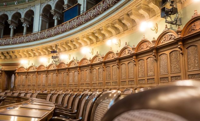 Міністр оборони Чехії Зуна збирається до Китаю — вдруге за місяць пропускає засідання комітету з оборони