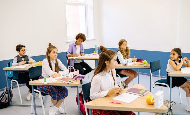 На Злинщине дети увидели у площадки медведицу с медвежатами, эксперт сомневается