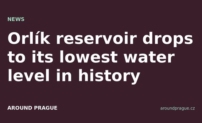 Orlík reservoir drops to its lowest water level in history