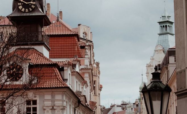 Угорський лучник випустив стрілу далі ніж на кілометр — новий світовий рекорд