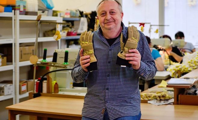 От перчаток для «Татры» до экипировки пожарных всего мира: история бизнеса Иво Голика