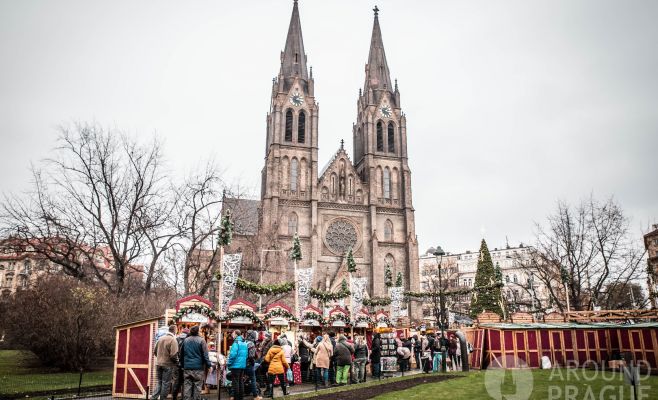 Рождественские рынки на площади Мира