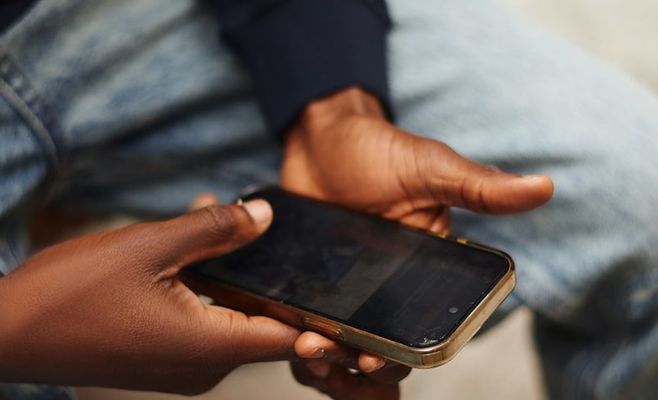 Apple Unveils Foldable iPhone Duo and New iPhone 18 Lineup