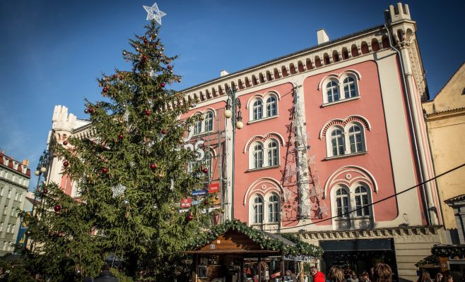 Рождественские рынки у ТРЦ «Палладиум»