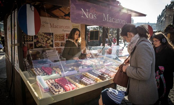 Рождественские рынки у ТРЦ «Палладиум»