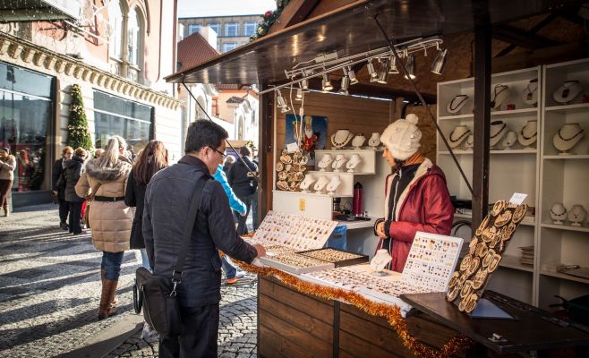 Рождественские рынки у ТРЦ «Палладиум»