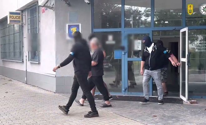 В Чехию экстрадирован обвиняемый по делу о наркотрафике «Padrino»