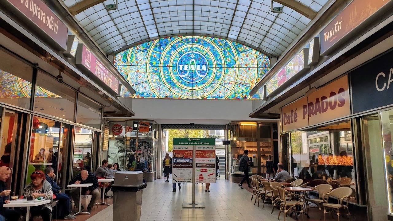 Cinema Without Dubbing: 8 Prague Theaters Screening Films in Their Original Language