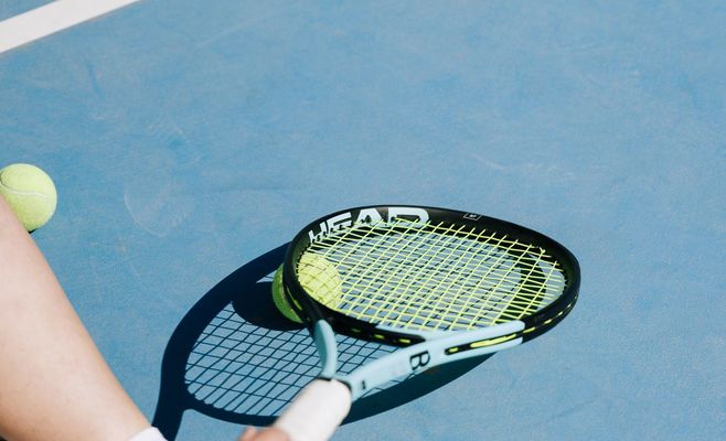 Однакові чорні сукні чеських тенісисток викликали хвилю жартів у мережі